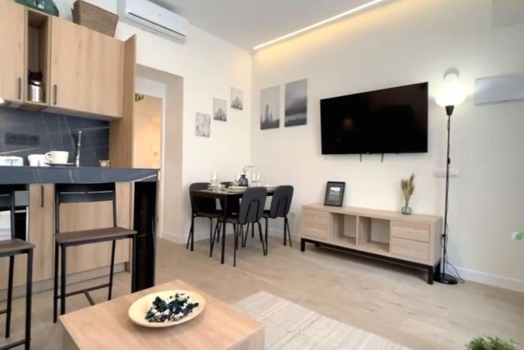 G1 Apartamento Exclusivo, マドリード エクステリア 写真